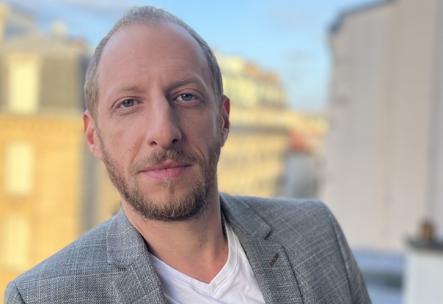 監督 レオン・プルドフスキー Leon Prudowski